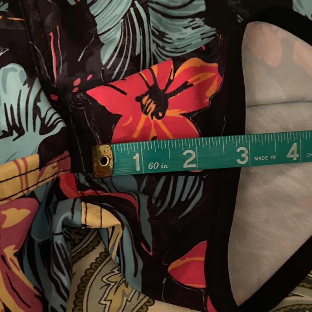 Burnside Multicolor Tropical Patterned Surf Shorts NWT size M - Picture 8 of 13